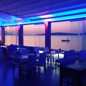Yelken - Adult Only Urla