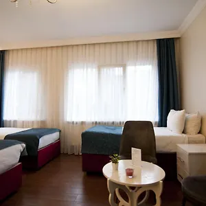 ** Otel Genius Türkiye
